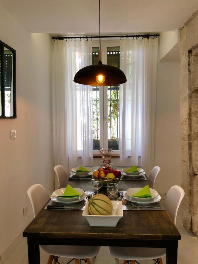 Apartamento Le 26 Nimes Exterior foto