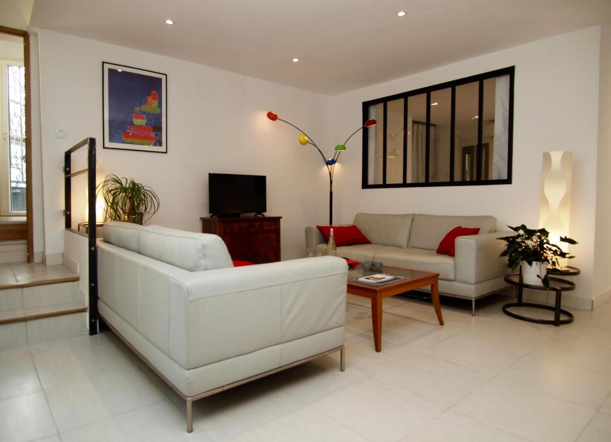 Apartamento Le 26 Nimes Exterior foto